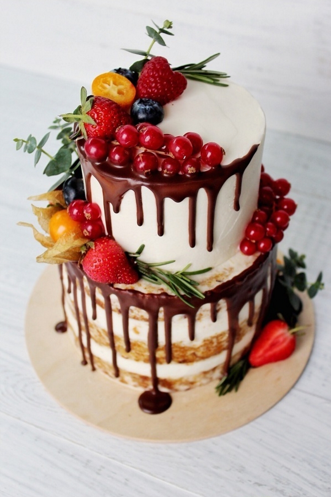 Двухъярусные торты на день рождения