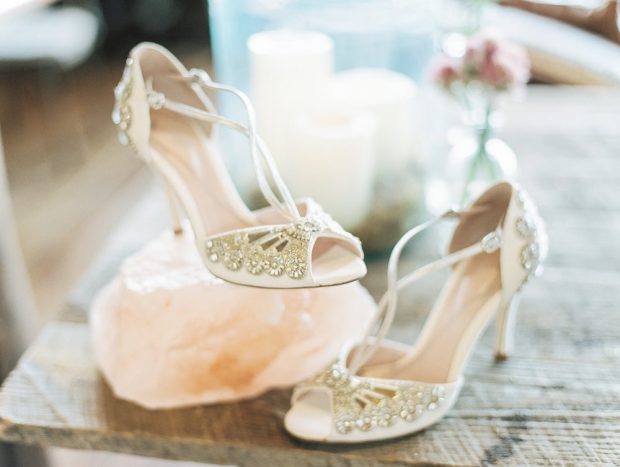свадебные платья в пол: туфли