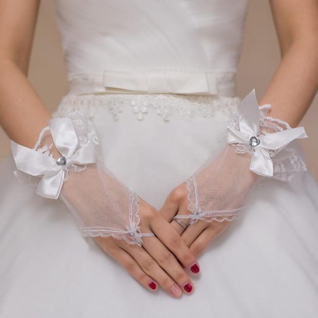 свадебные платья в пол: украшения