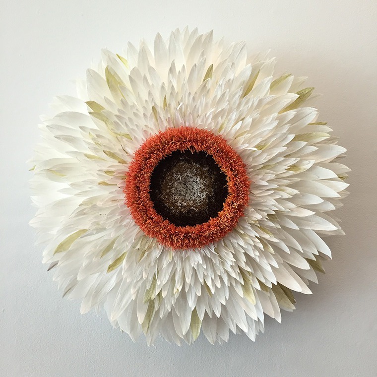 Гигантские цветы из бумаги от американской художницы Tiffanie Turner, фото № 4