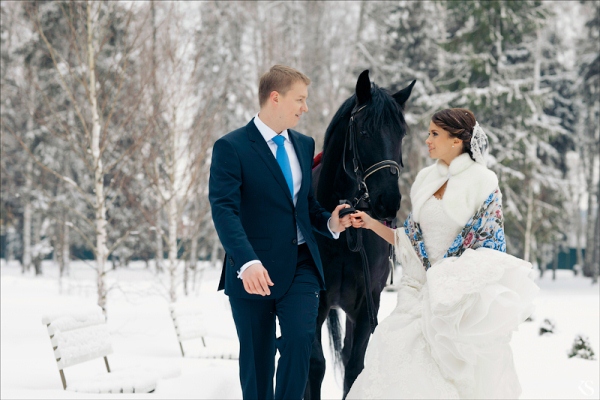 Зимняя современная свадьба в русском стиле: детали, создающие настроение, фото № 10