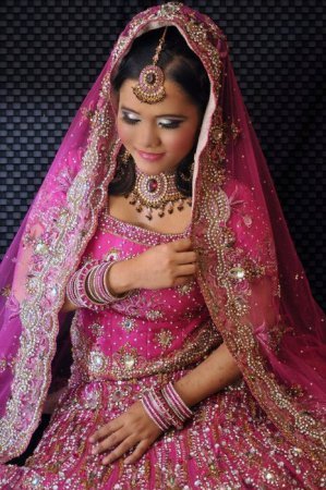 Наряды и украшения индийских невест, фото № 13
