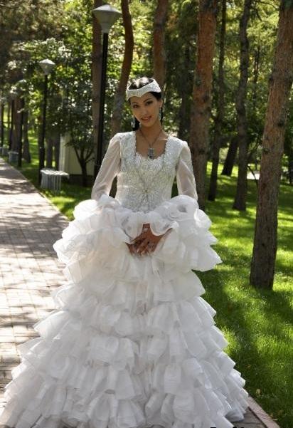 Hациональные казахские свадебные платья, фото № 1
