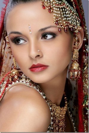 Наряды и украшения индийских невест, фото № 20