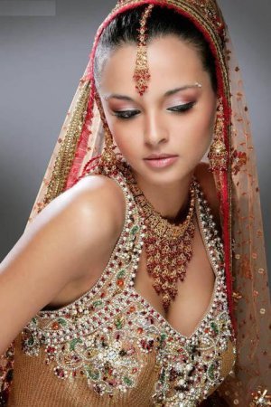 Наряды и украшения индийских невест, фото № 6