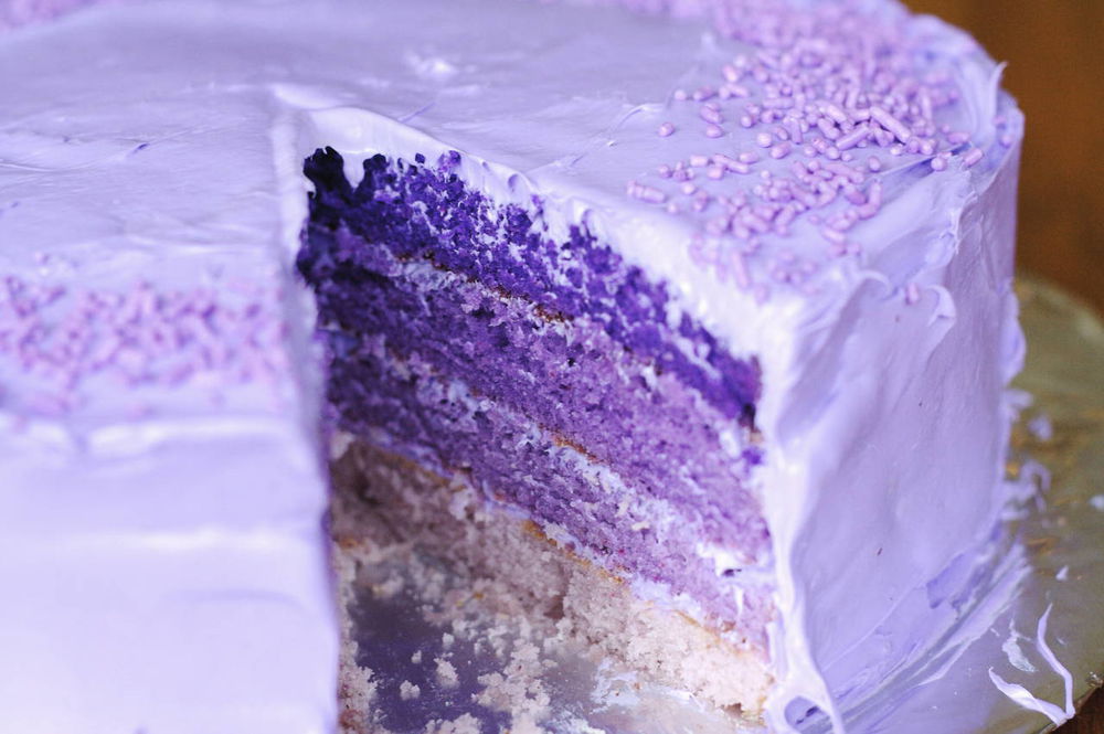 Фиолетовый цвет в свадебном декоре, фото № 13