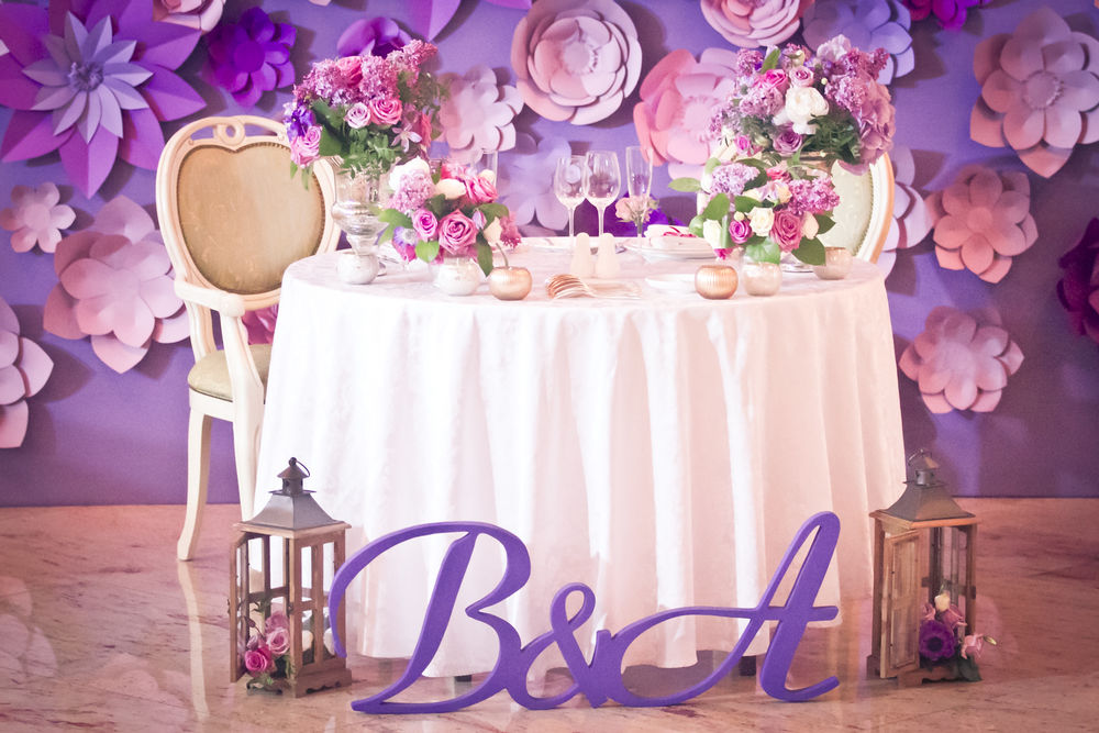 Фиолетовый цвет в свадебном декоре, фото № 1