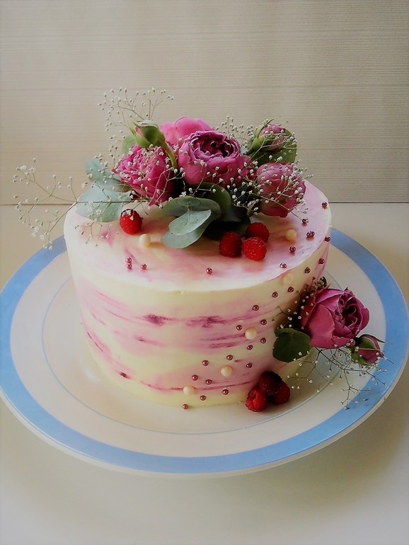 Торты с ягодами и цветами подборка фото (12)
