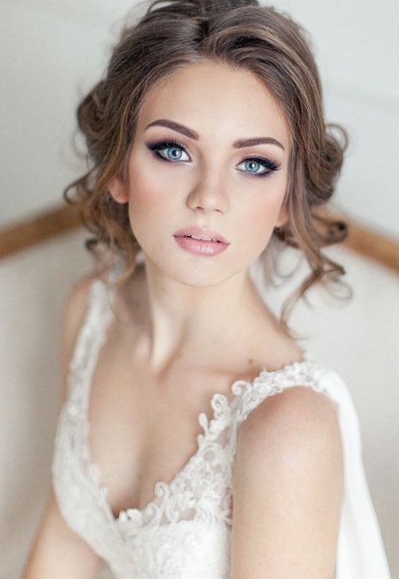 макияж для невесты с голубыми глазами
