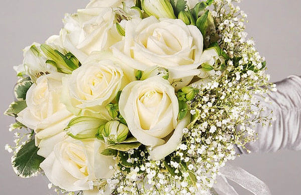 Красивый свадебный букет из роз своими руками