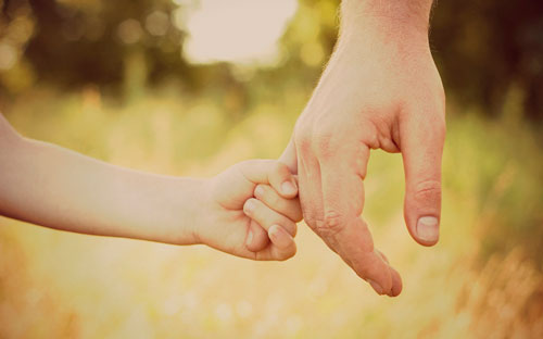 Роль отца в воспитании дочери и сына в семье
