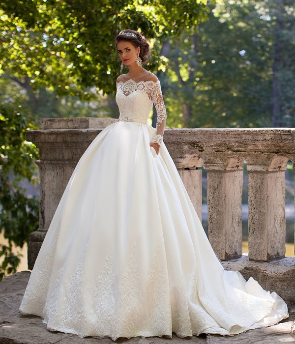 Пышное свадебное платье