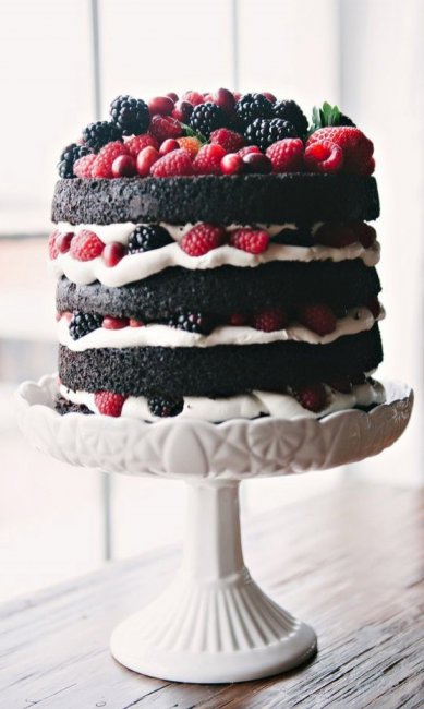 Домашний торт с ягодами