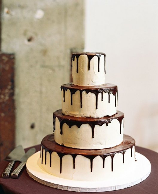 Свадебный торт для шоколадной свадьбы