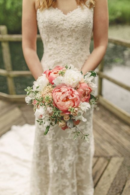 Букет для свадьбы в цвете айвори