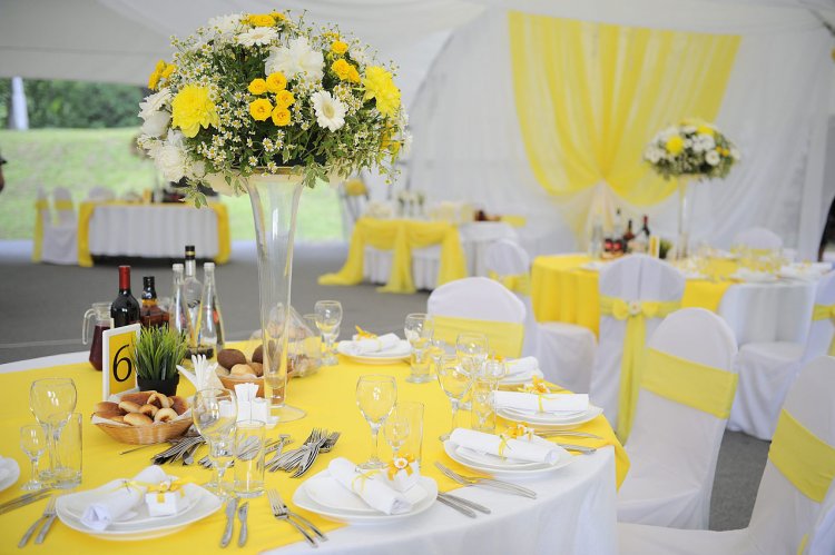 Желтый цвет в декоре свадьбы