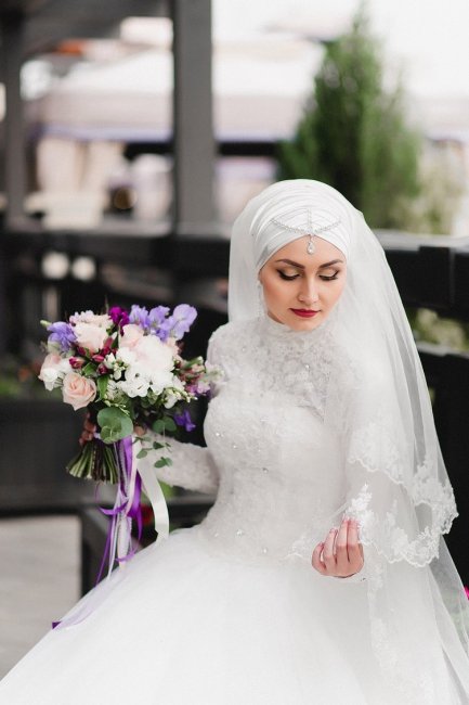 Головной убор мусульманской невесты