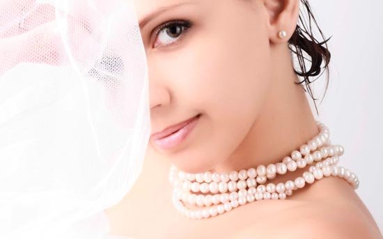 Нежный розовый макияж для свадьбы