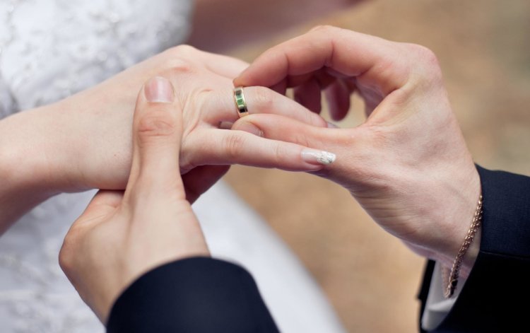 Обручальные кольца при регистрации брака