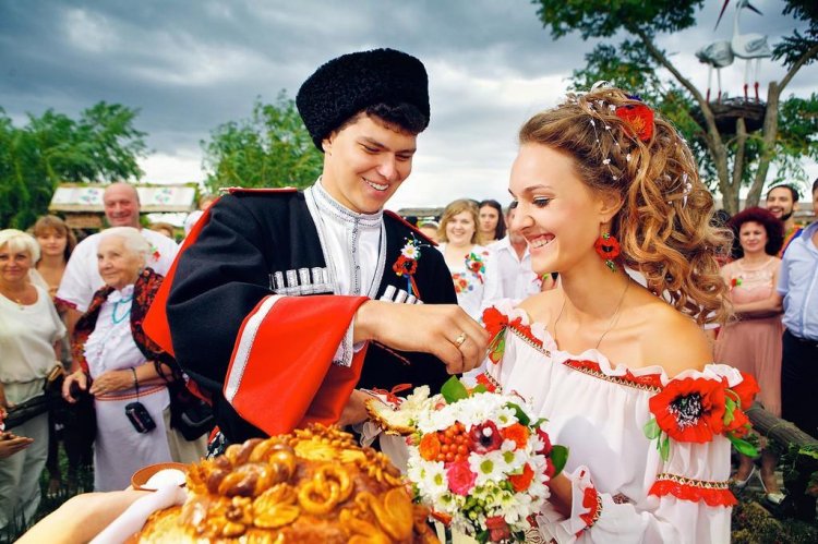Свадебные обычаи в России