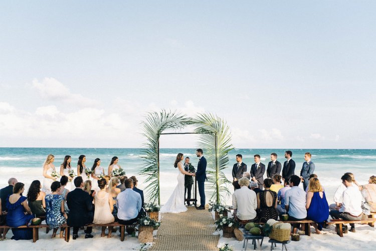 Организация свадьбы возле моря