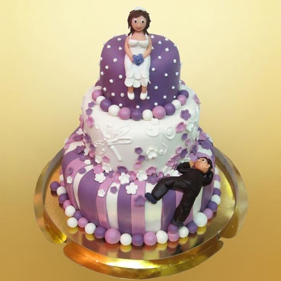 Сиреневый свадебный тортик