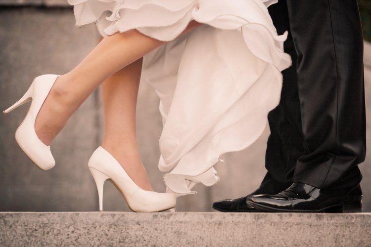 Скромные туфли для невесты