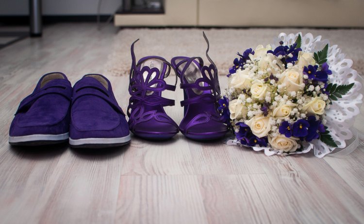 Фиолетовая обувь для пары