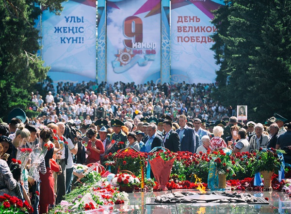 Казахские обычаи и традиции на свадьбе, в семье. Презентация для детей. Фото, видео