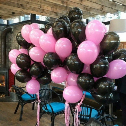 Черные и розовые шарики