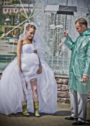 Свадебная фотосессия в дождь 