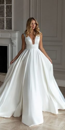  ball gown wedding dresses simple sweetheart neckline sleveless eva lendel